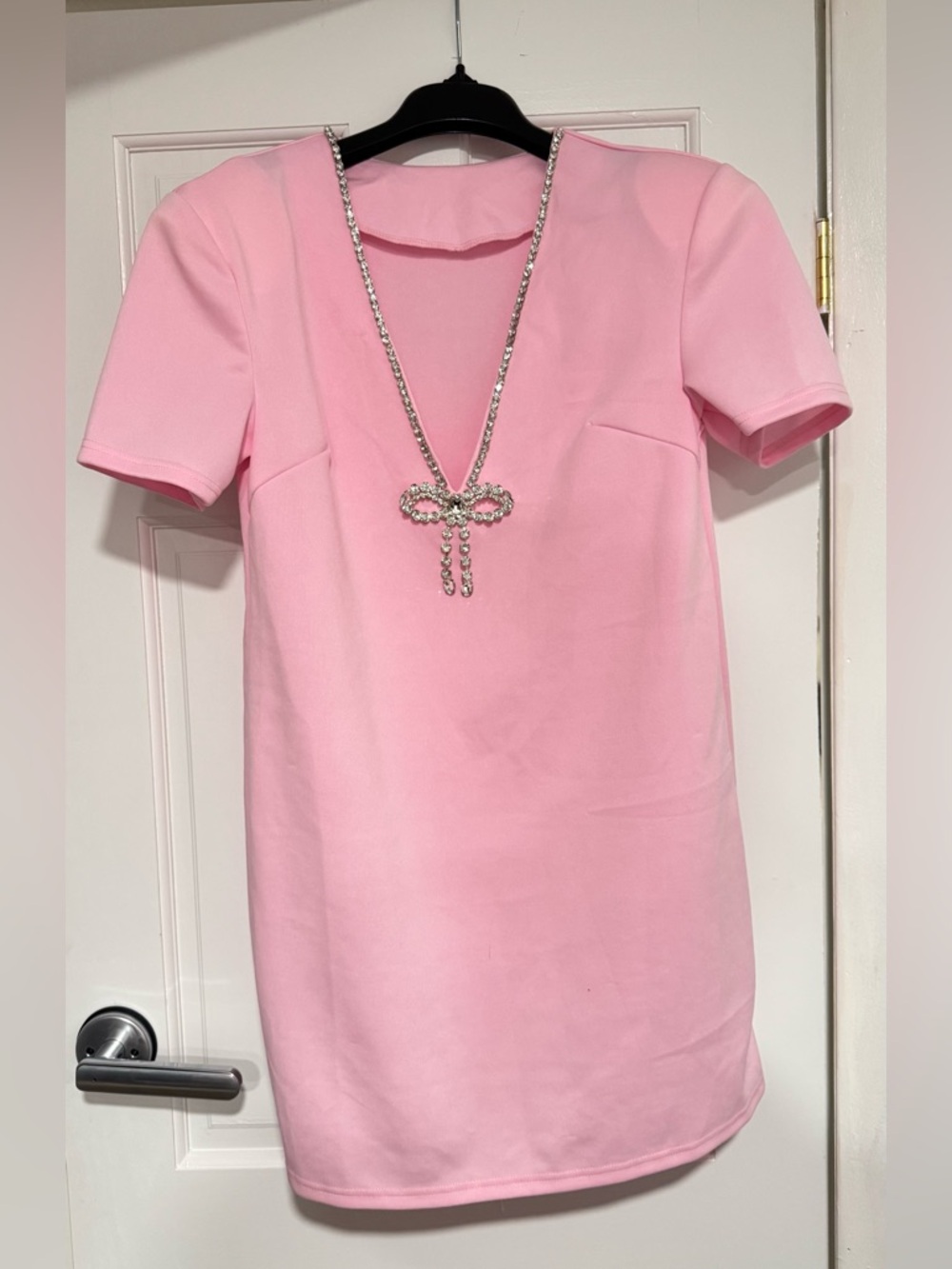 Pink Short Sleeve Shift Dress with Rhinestone Bow Necklace